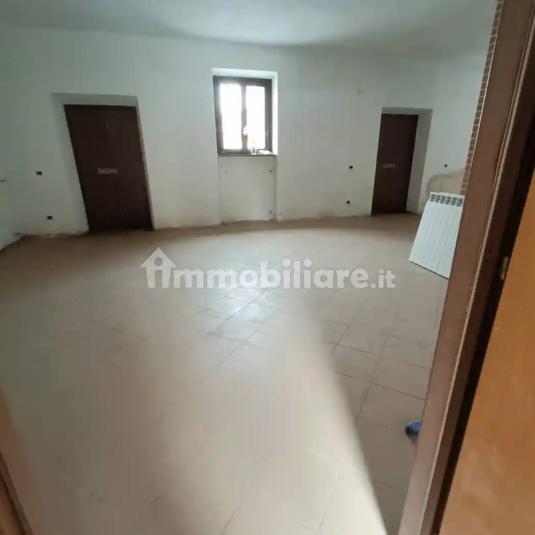 Appartamento in vendita a Novara