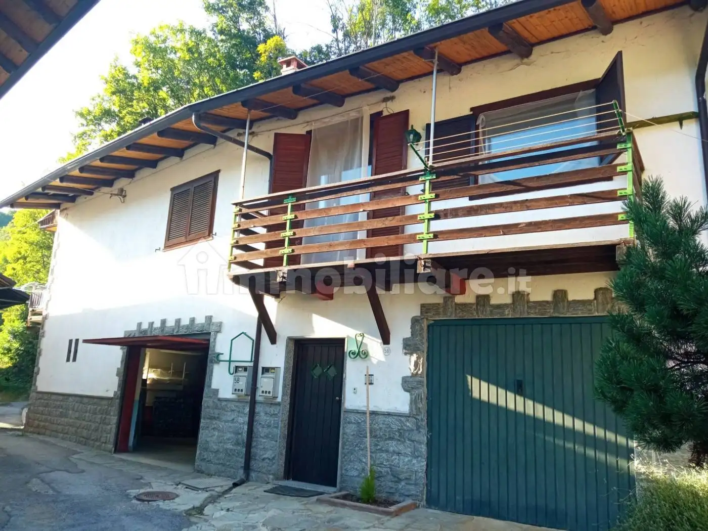 Casa indipendente in vendita a Moiola