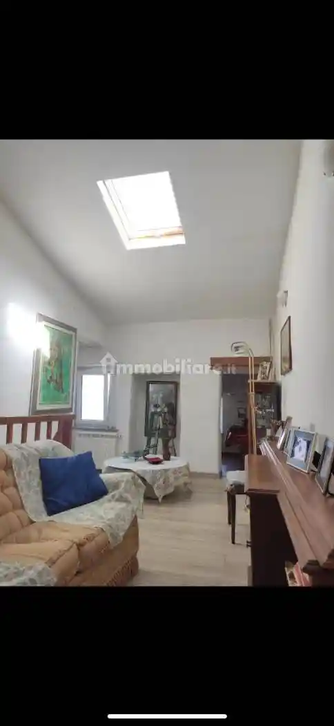 Casa indipendente in vendita a Castel del Piano
