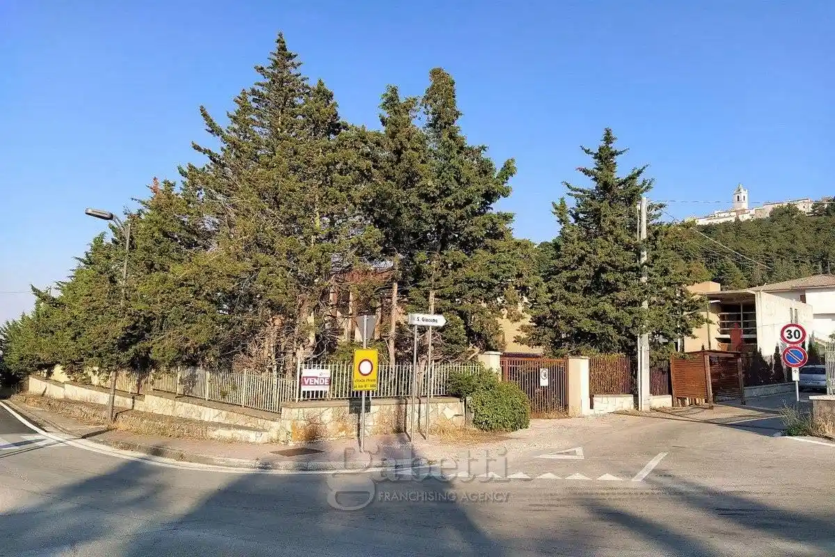 Palazzo - Edificio in vendita a Ferrazzano