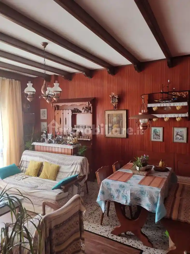 Appartamento in vendita a Taleggio