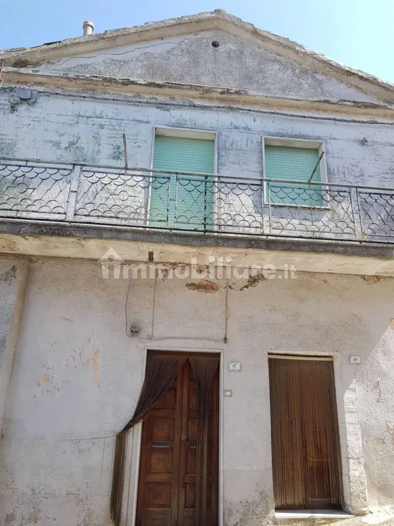 Casa indipendente in vendita a Savignano Irpino