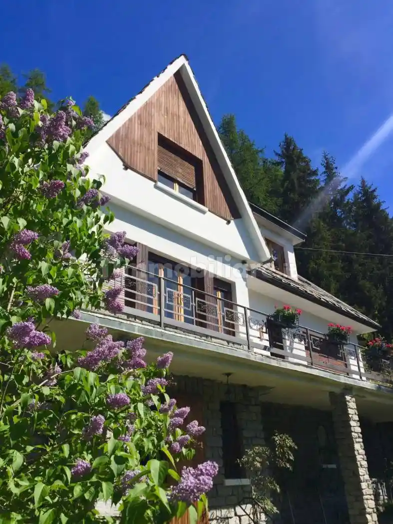 Rustico - Casale in vendita a Charvensod