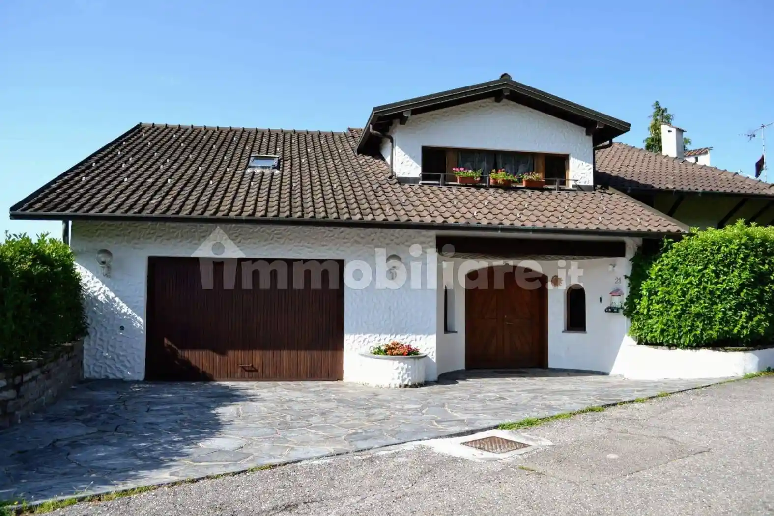 Villa in vendita a Saltrio
