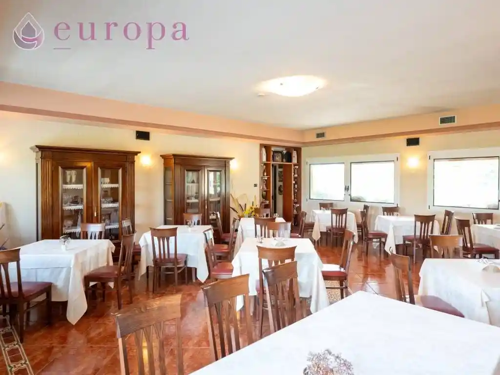 Palazzo - Edificio in vendita a Azzano Decimo