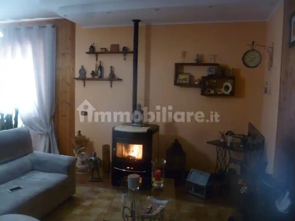 Villa bifamiliare, buono stato, 585 m², Badia, Castiglione del Lago - foto 5