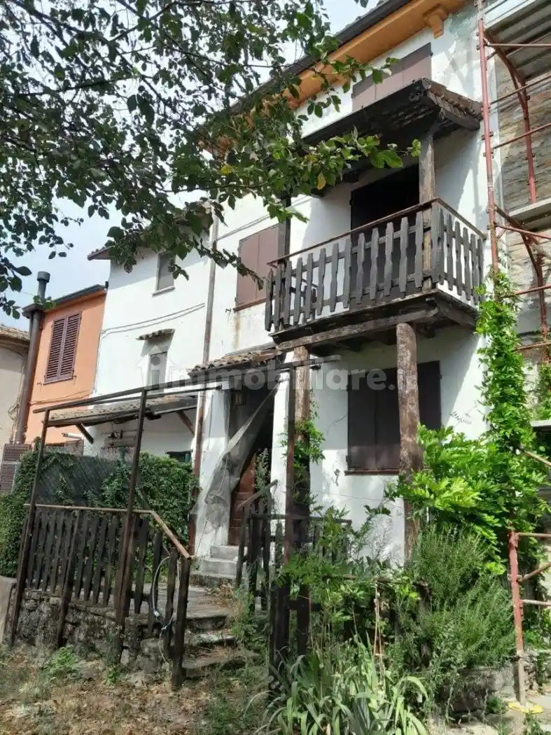 Rustico - Casale in vendita a Vigolzone