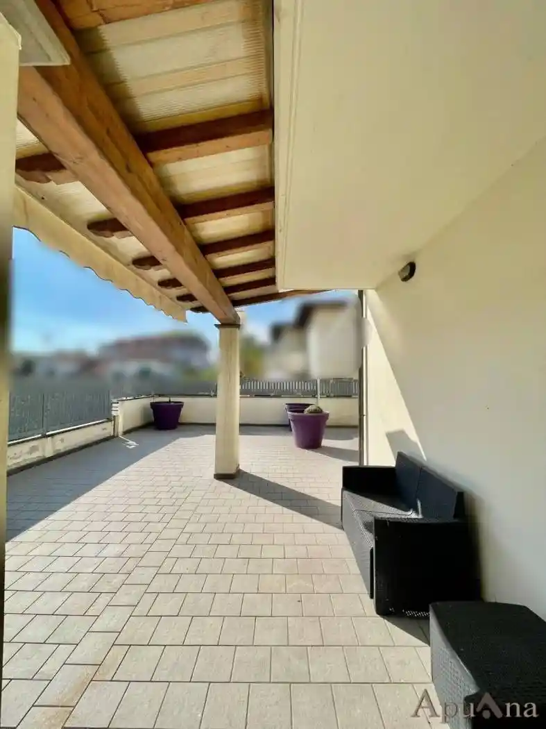 Appartamento in vendita a Massa