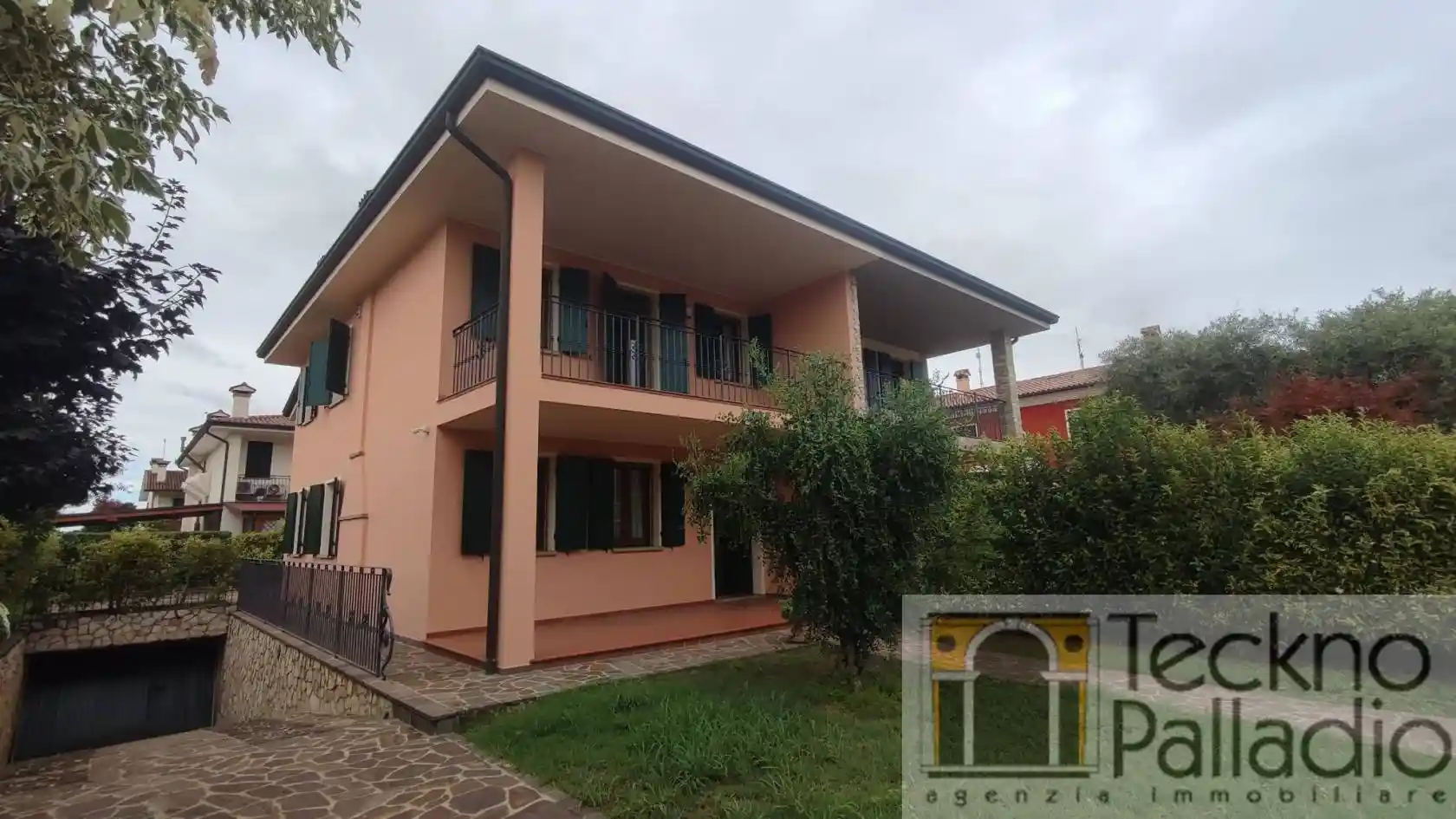 Villa in affitto a Rovolon