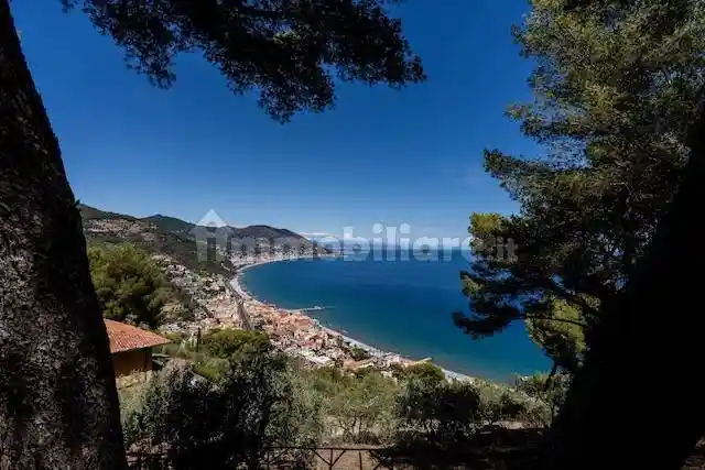 Villa in vendita a Andora