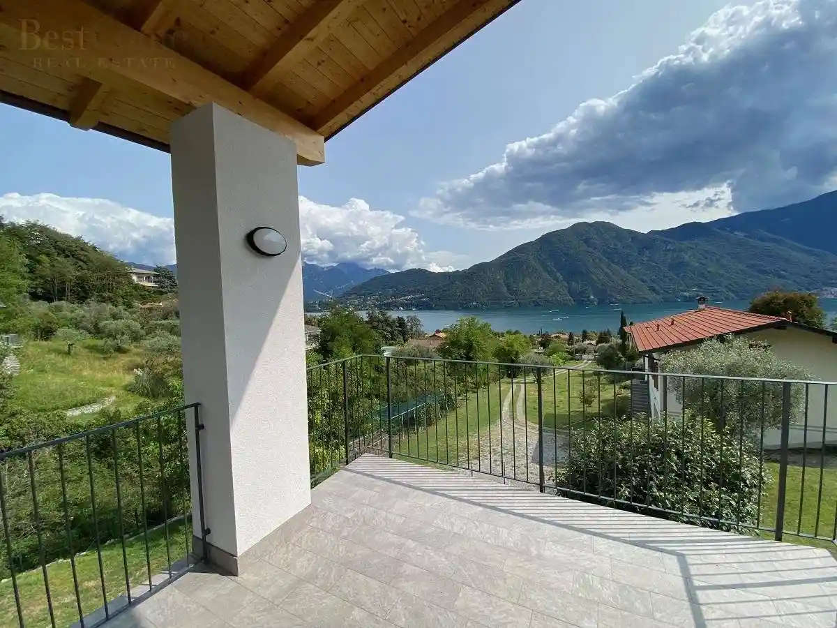 Attico - Mansarda in vendita a Tremezzina