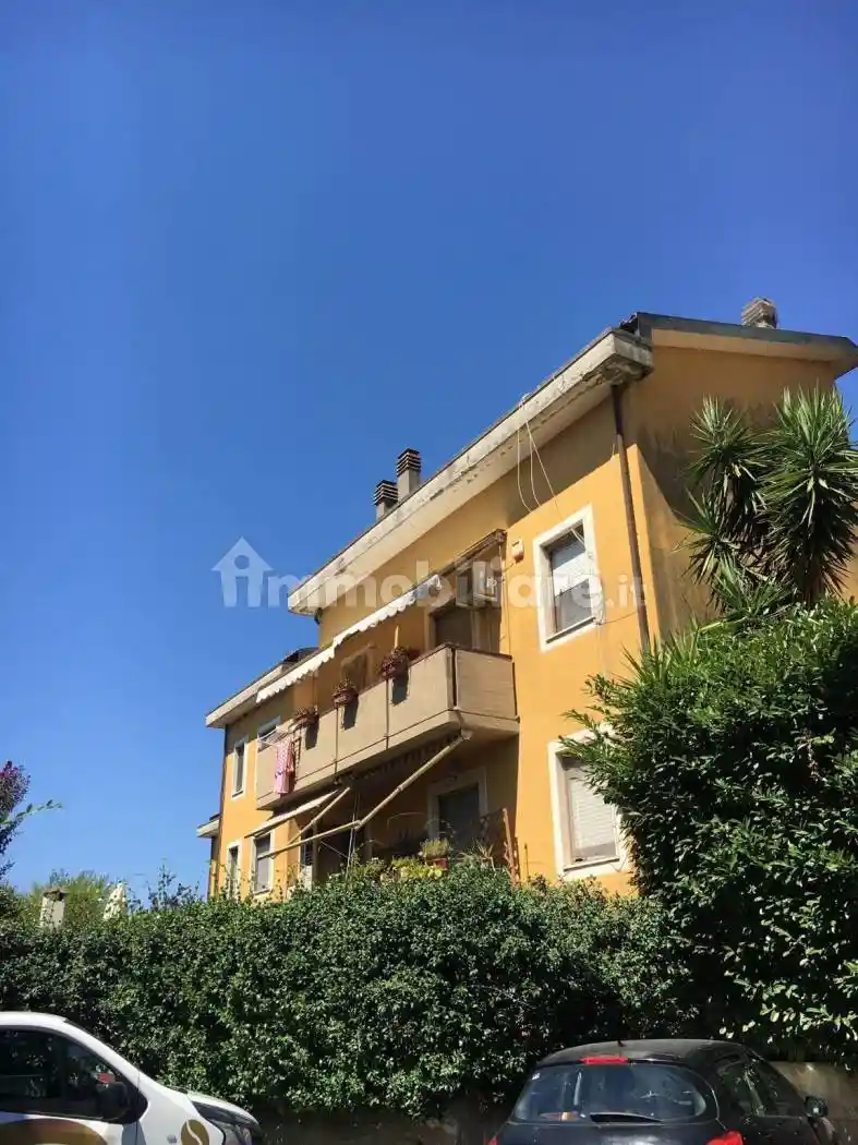 Appartamento in vendita a Sarzana