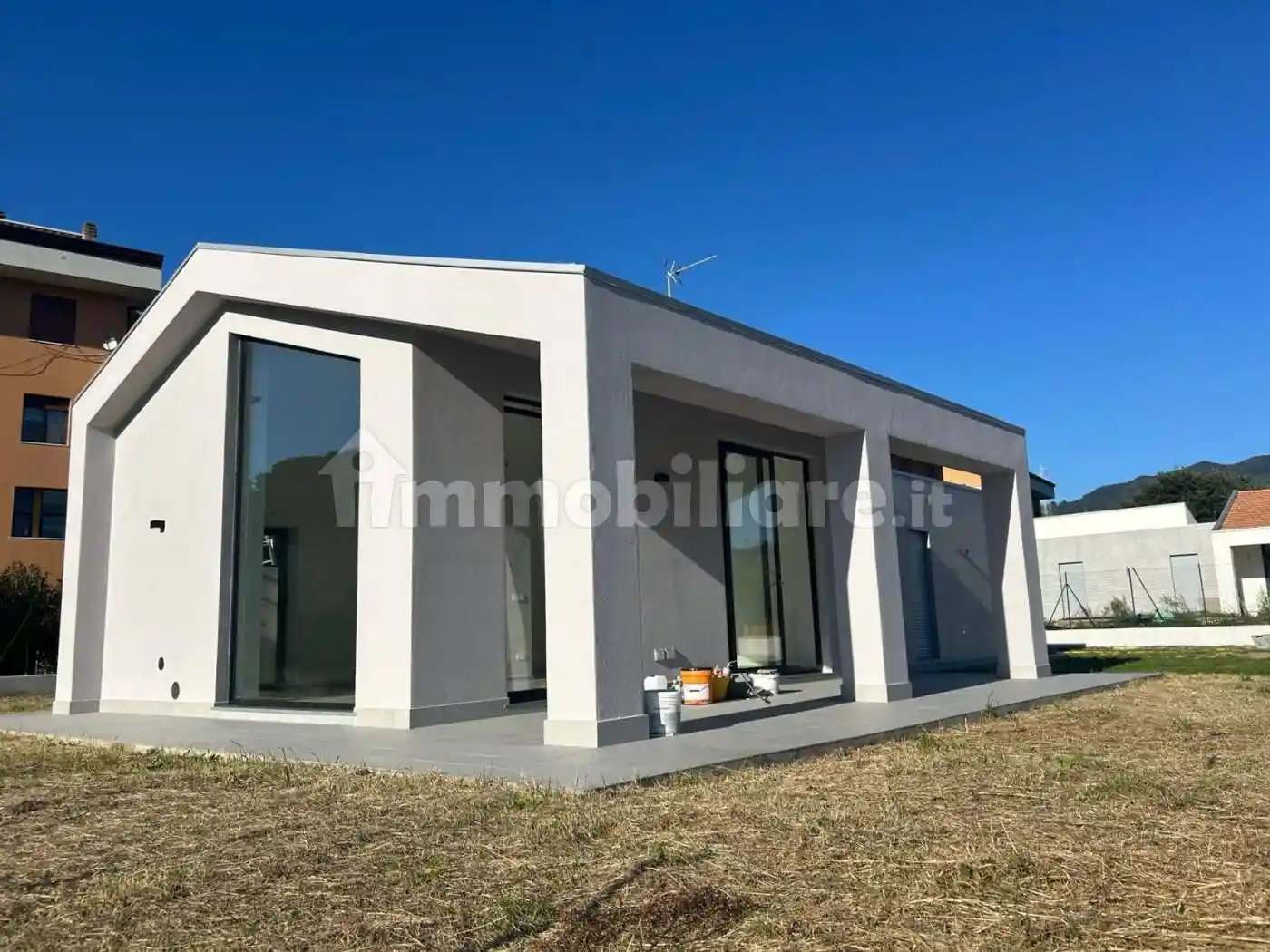 Villa in vendita a Sarzana