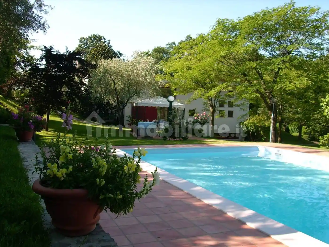 Villa in vendita a Sarzana