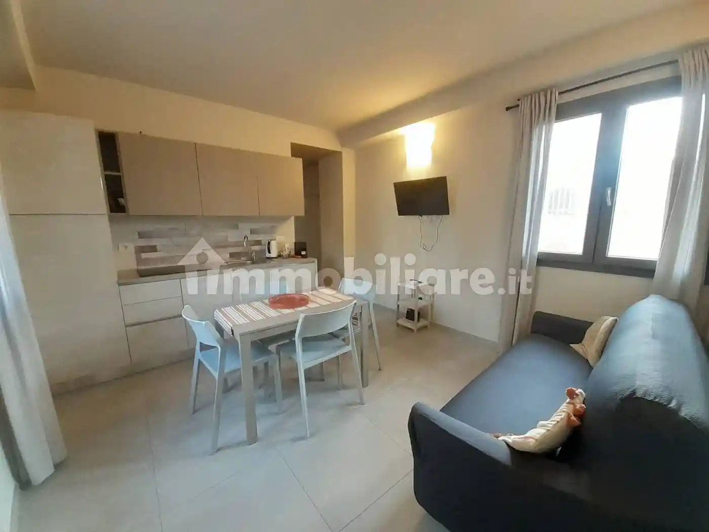 Appartamento in vendita a Borgio Verezzi