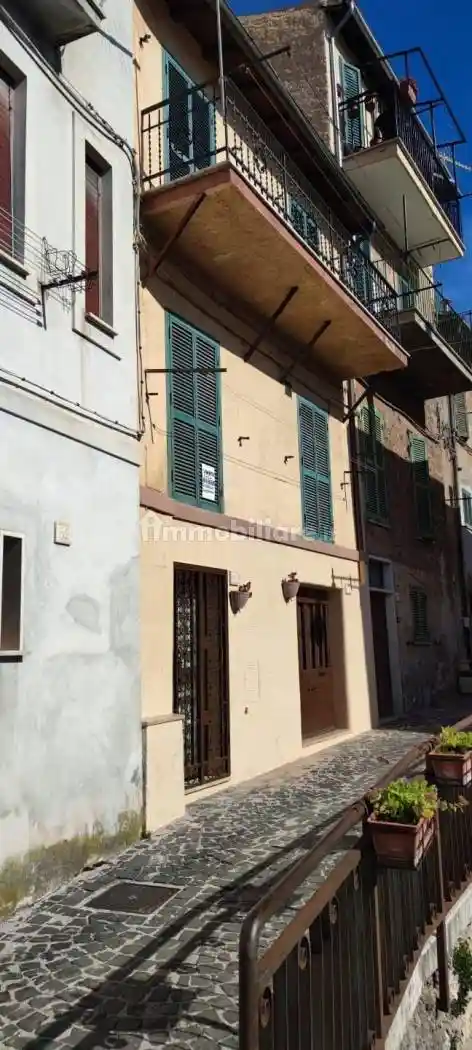 Appartamento in vendita a Subiaco