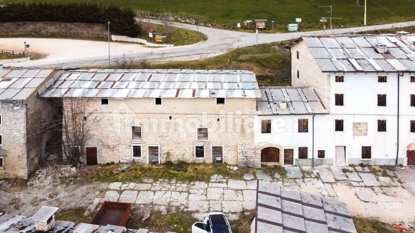 Palazzo - Edificio - foto 2