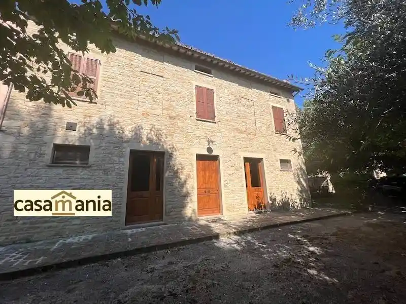 Rustico - Casale in vendita a Serra San Quirico