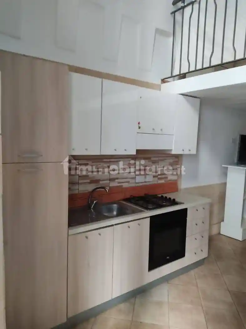 Bilocale Vico Primo Emanuele Duni, Centro, Matera - foto 2