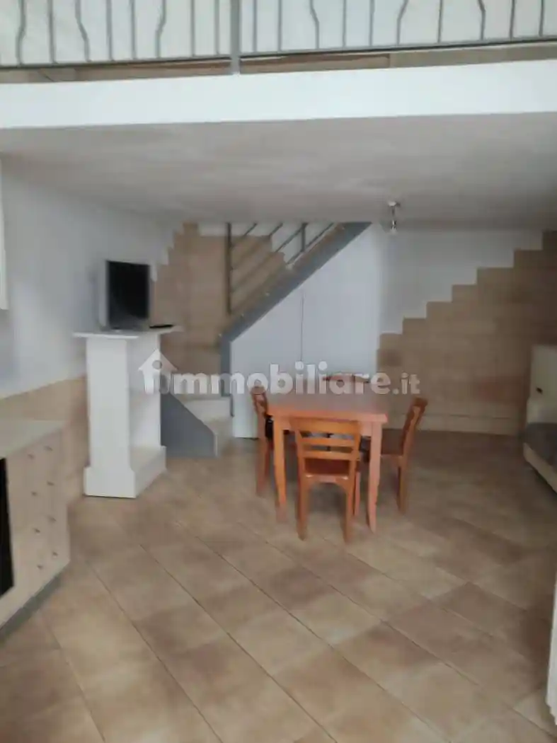 Bilocale Vico Primo Emanuele Duni, Centro, Matera - foto 3