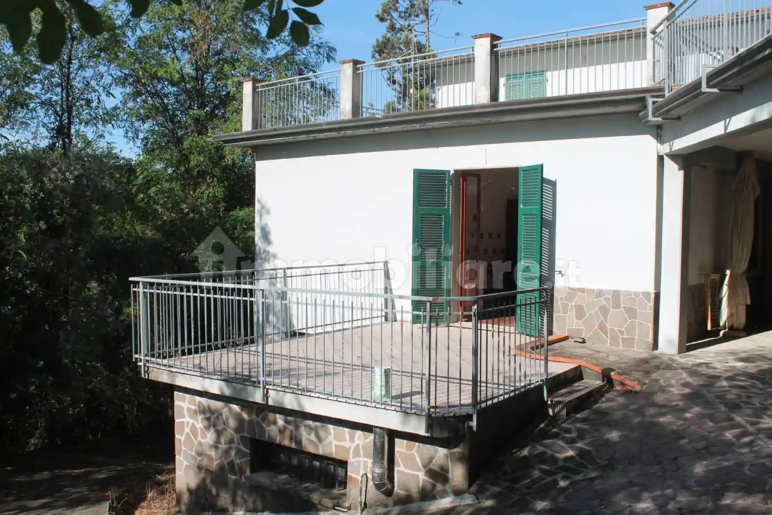 Villa in vendita a Calice al Cornoviglio