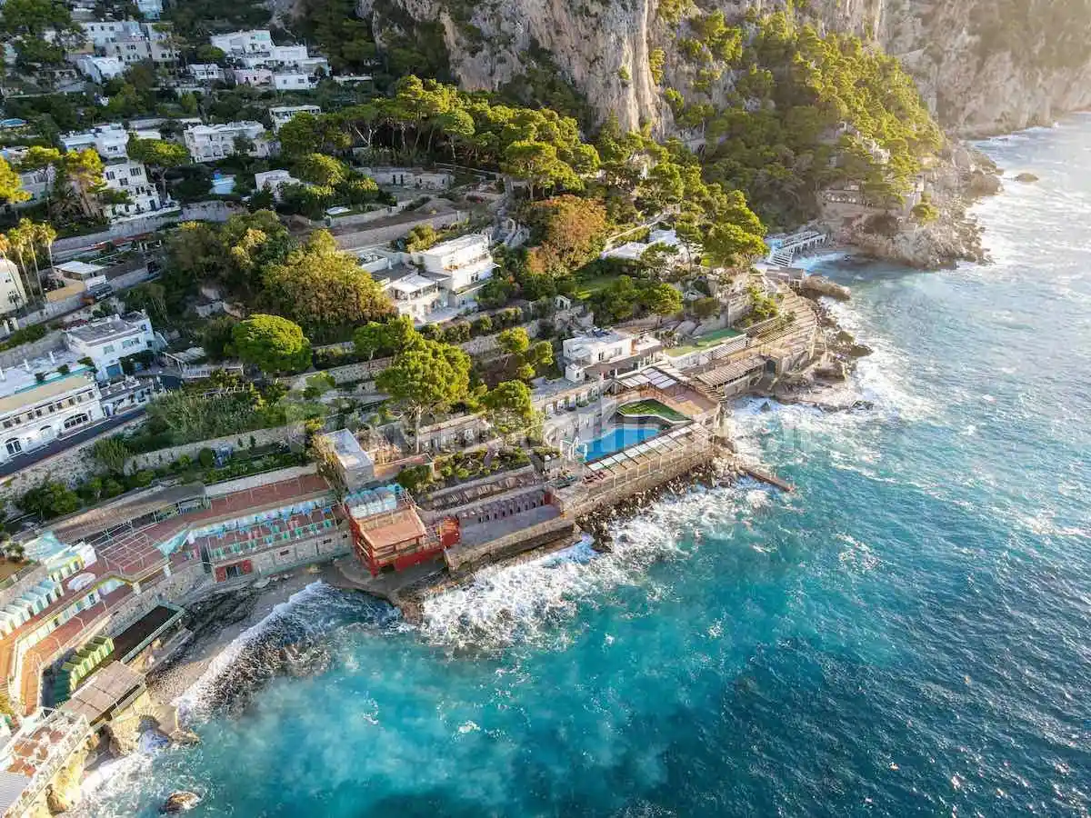Appartamento in vendita a Capri