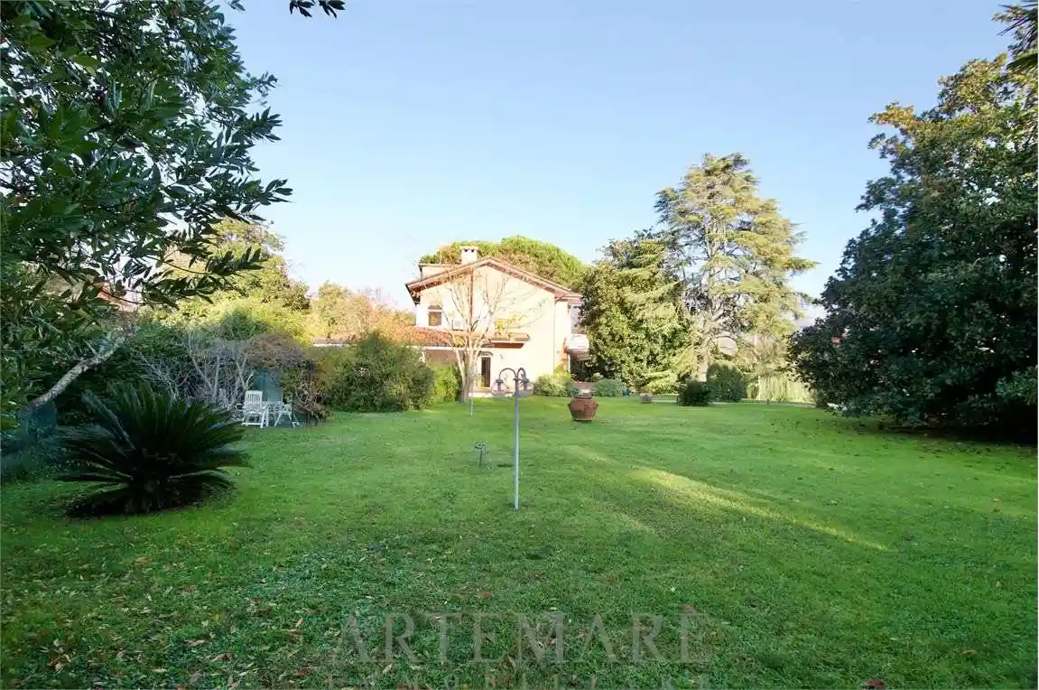 Villa in affitto a Forte dei Marmi