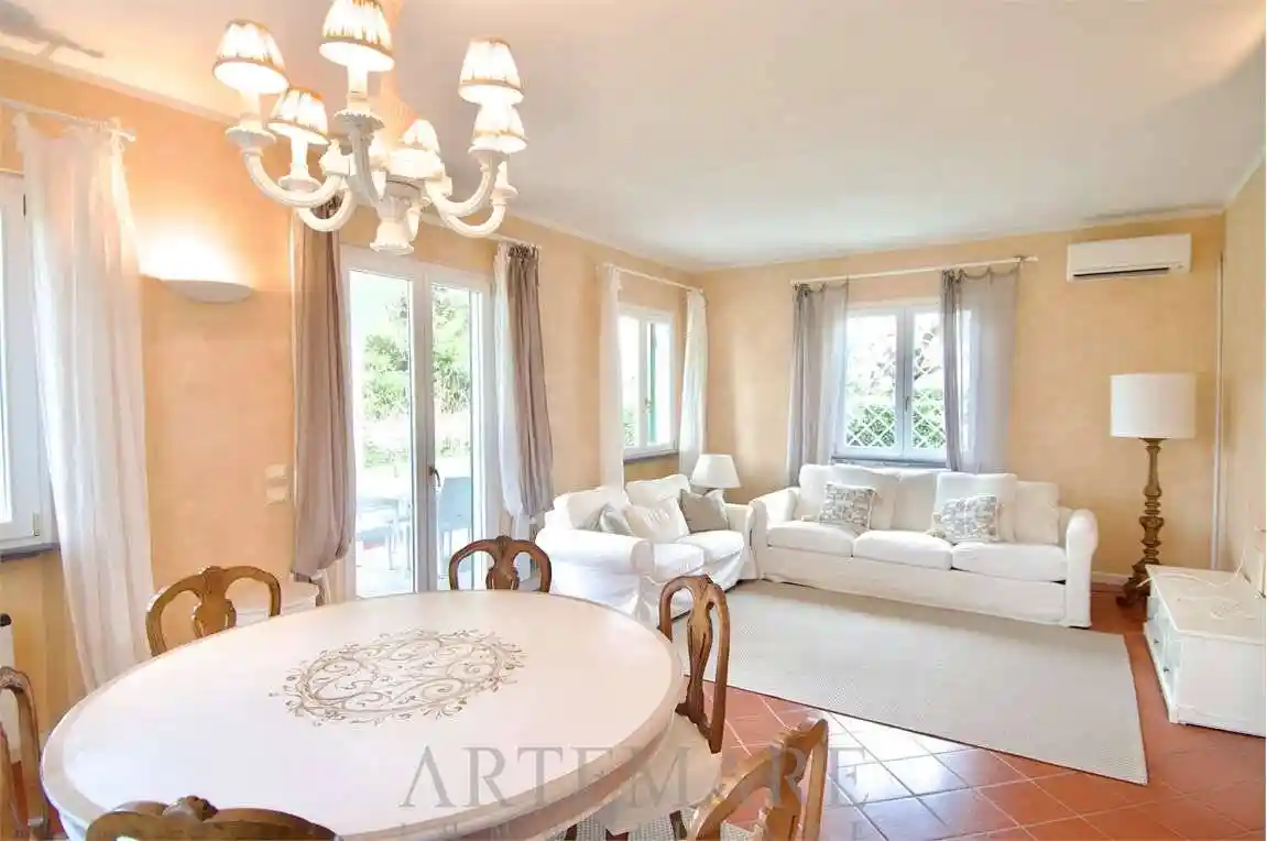 Villa in affitto a Forte dei Marmi