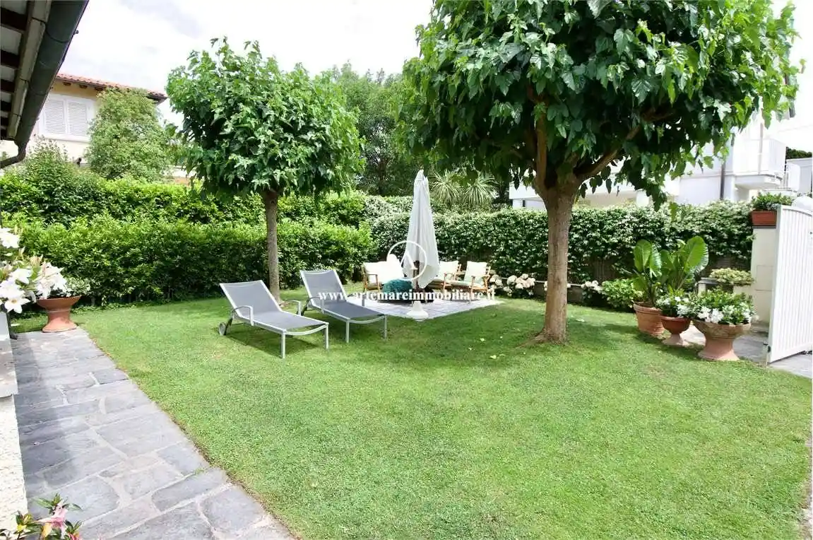 Villa in affitto a Forte dei Marmi