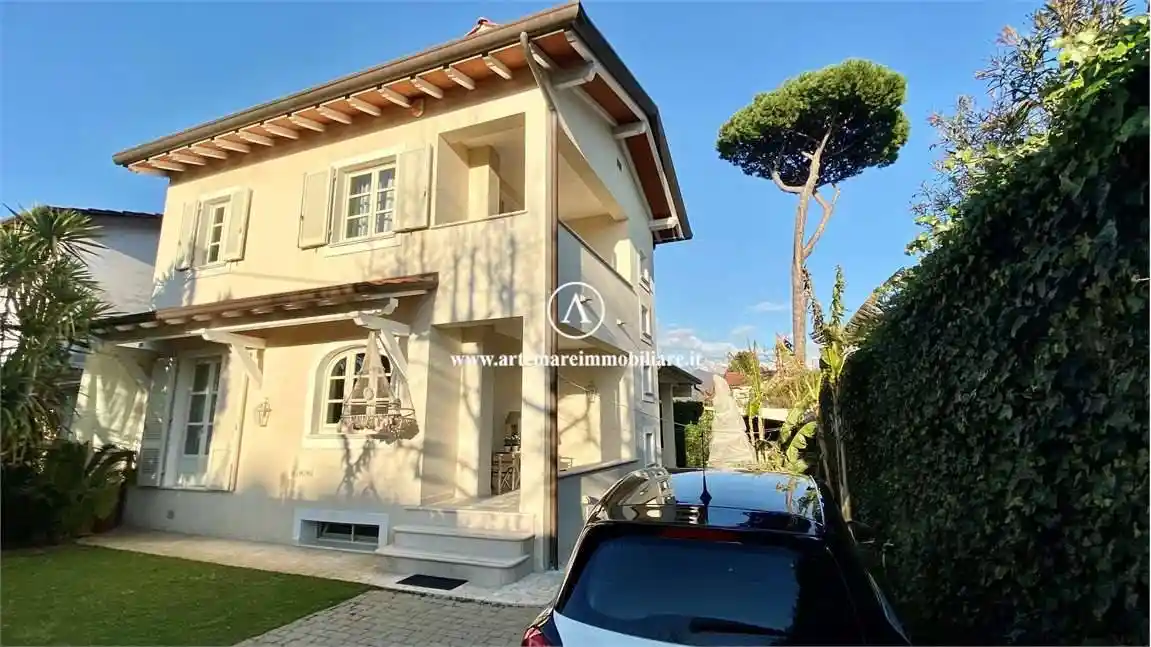 Villa in affitto a Forte dei Marmi