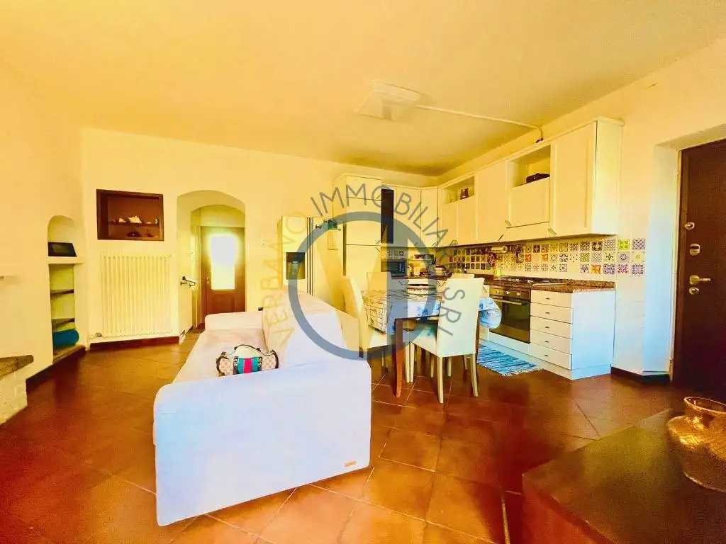 Trilocale via Monte Grappa 27, Centro, Casciago - foto 3