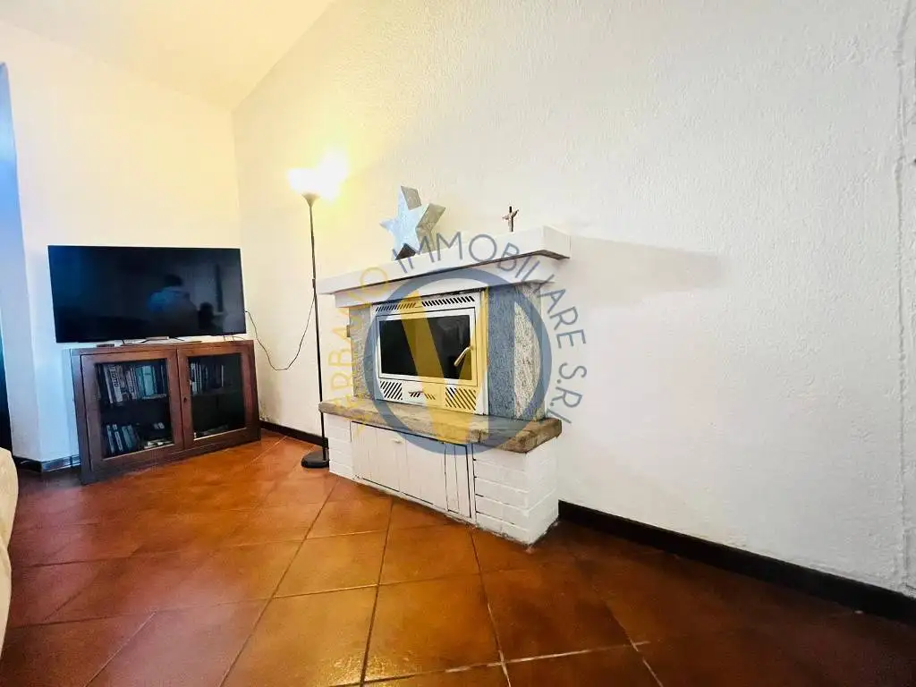 Trilocale via Monte Grappa 27, Centro, Casciago - foto 5