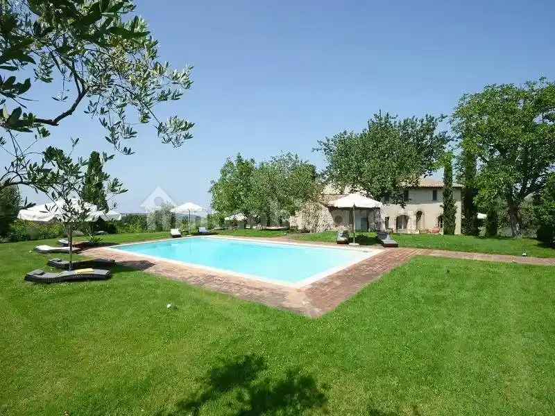 Rustico - Casale in vendita a Cetona