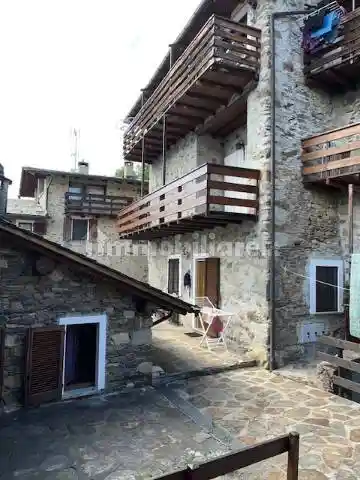 Appartamento in vendita a Teglio