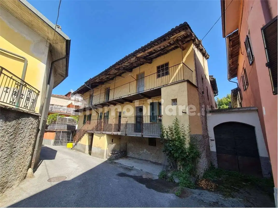 Casa indipendente in vendita a Bagnasco