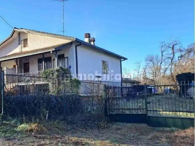 Appartamento in vendita a Somma Lombardo