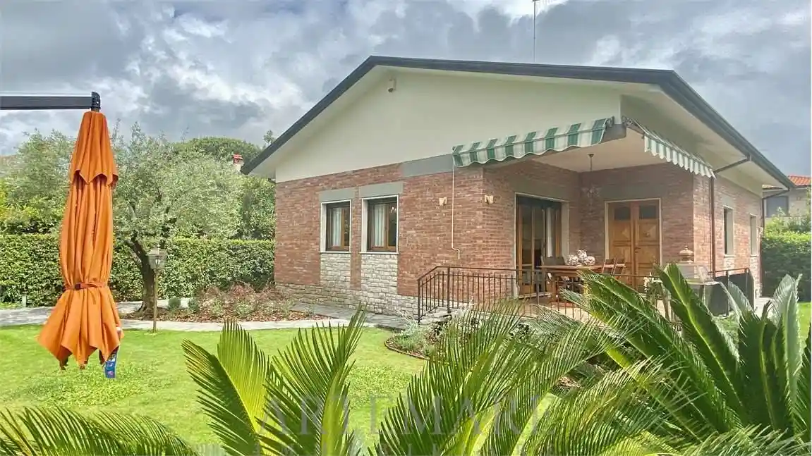 Villa in affitto a Forte dei Marmi