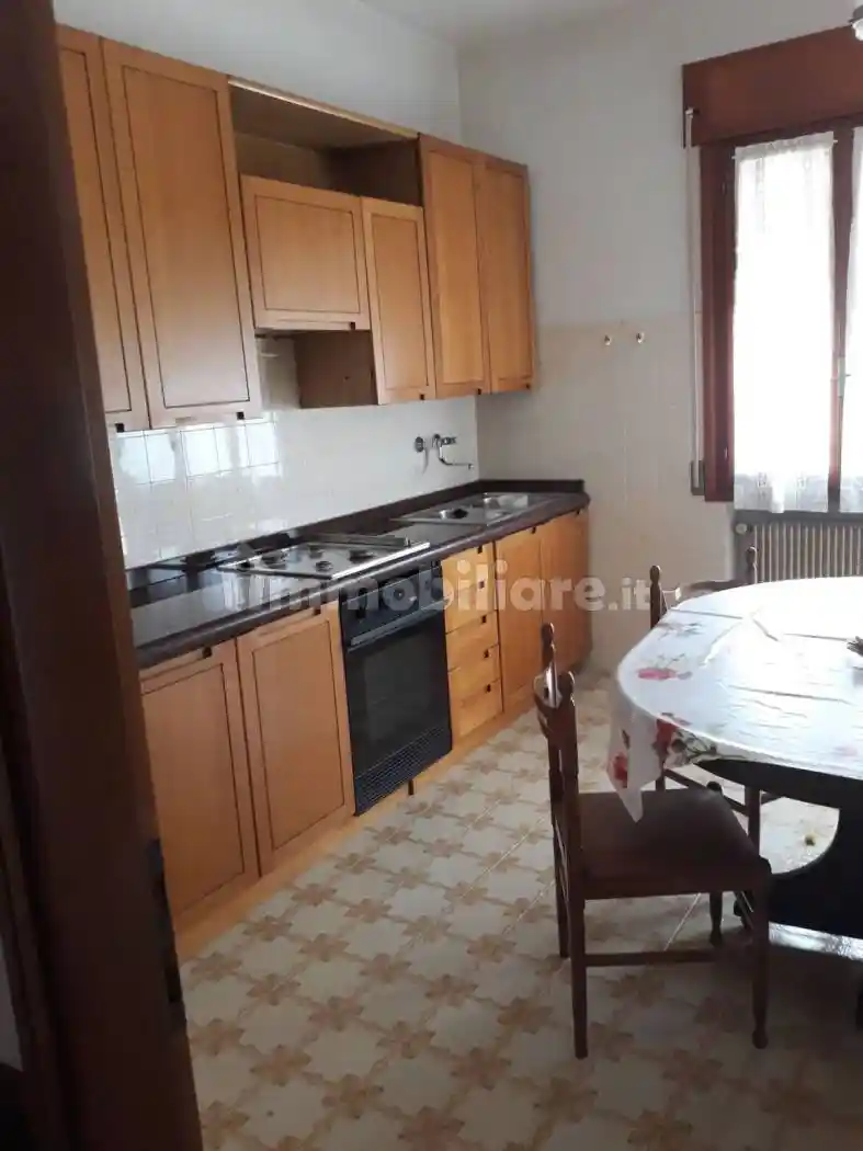 Villa unifamiliare via Fabio Filzi 2, Centro, Cappella Maggiore - foto 3