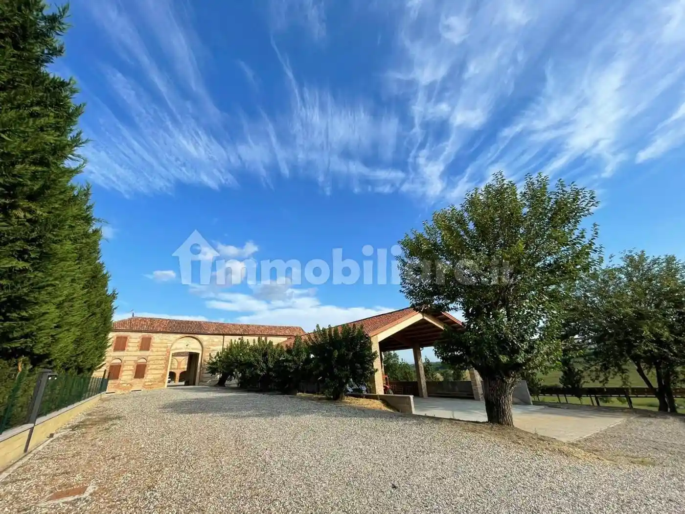 Rustico - Casale in vendita a Montemagno