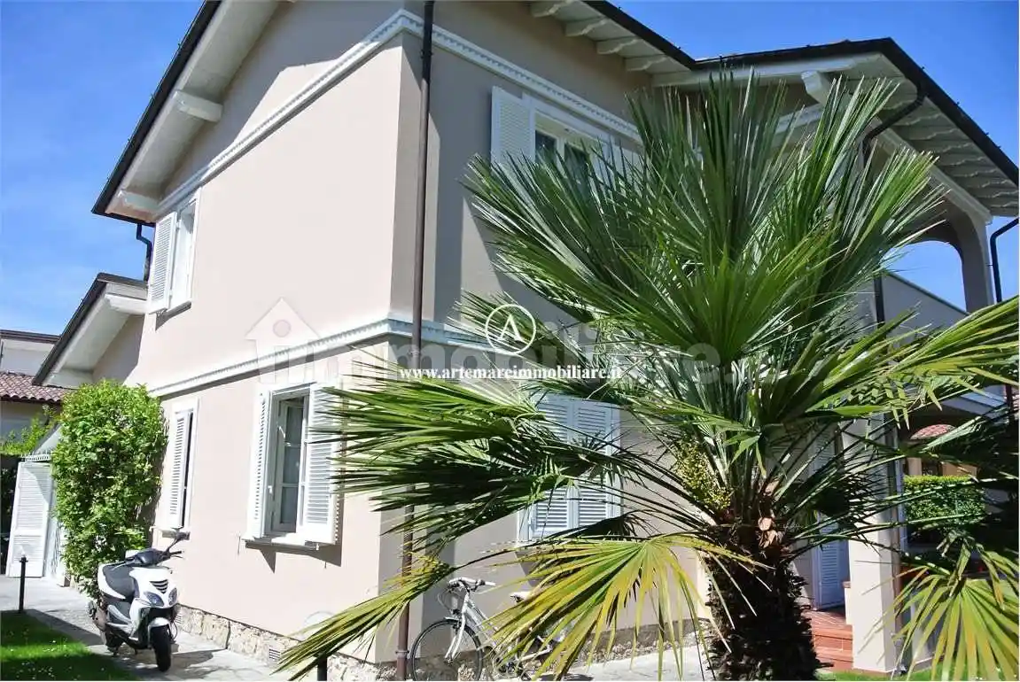 Villa in affitto a Forte dei Marmi