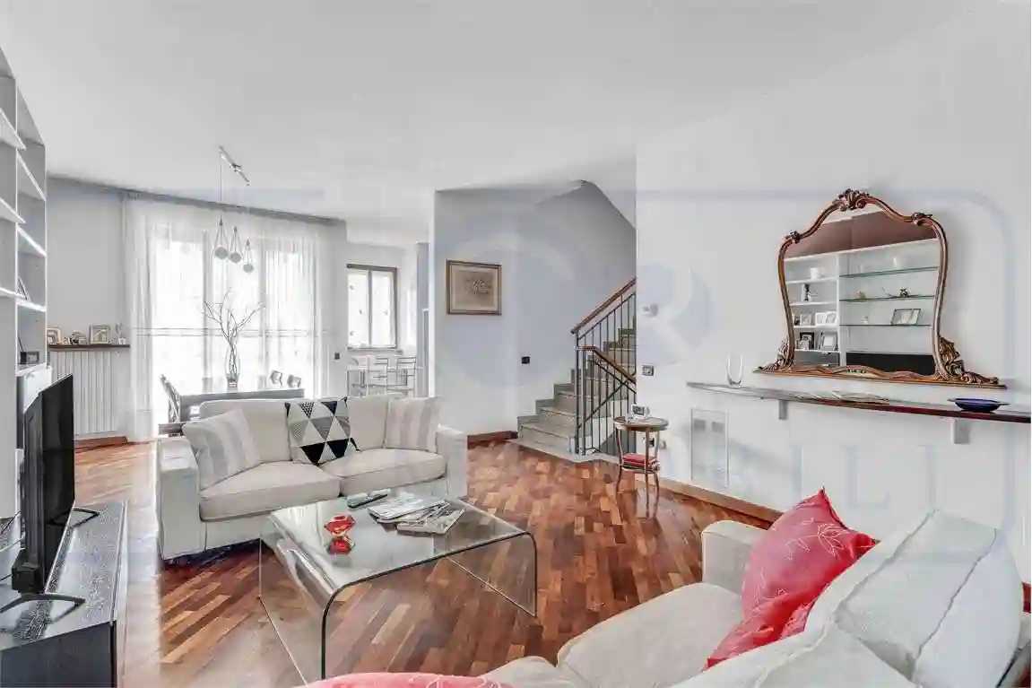 Villetta a schiera - foto 2