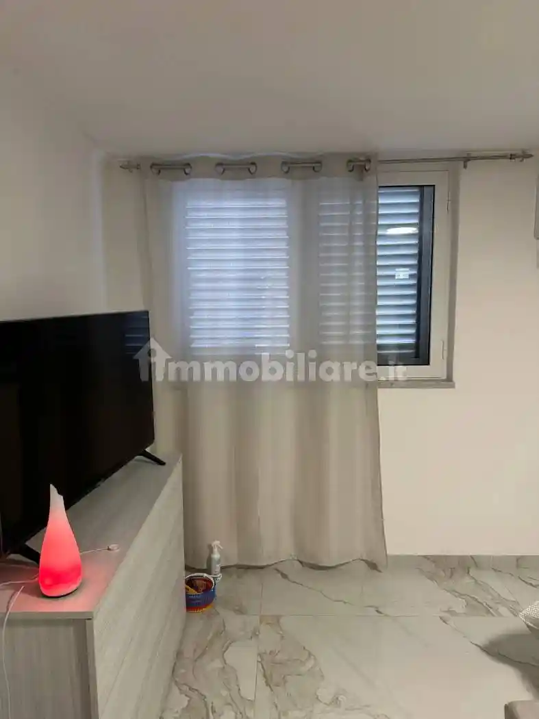 Trilocale via Nazionale delle Puglie 111, Centro, Casalnuovo di Napoli - foto 5