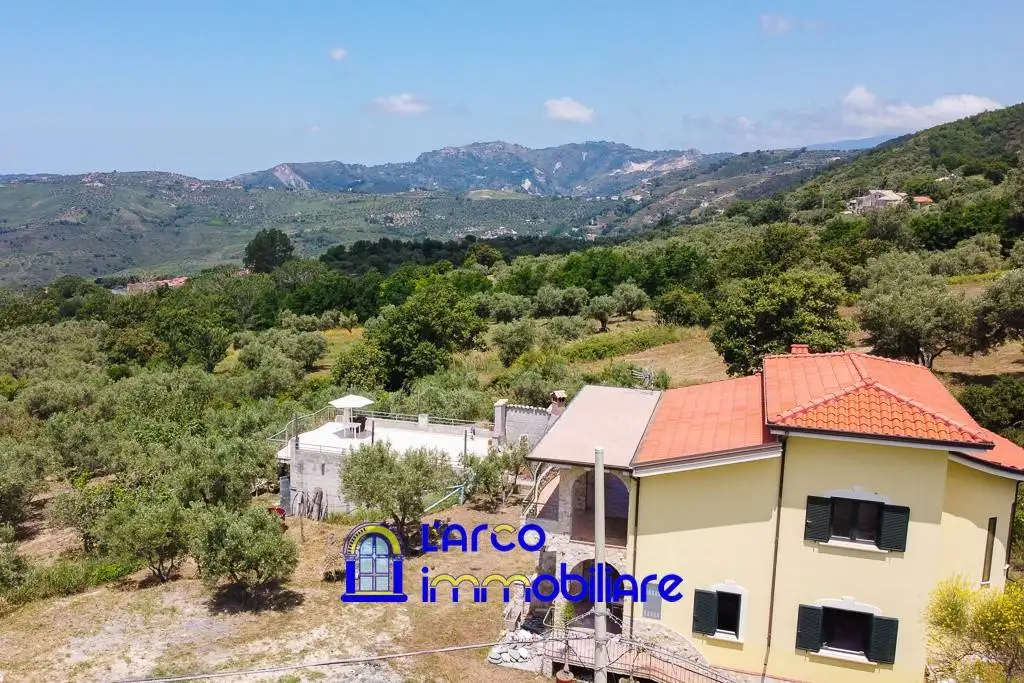 Villa unifamiliare Contrada Pianta, Centro, Cleto - foto 4