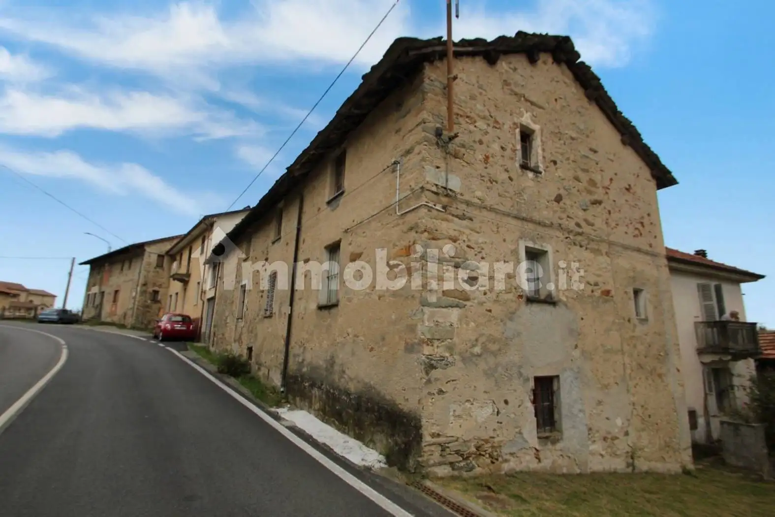 Terratetto unifamiliare via Martiri della Libertà, Centro, Donato - foto 2