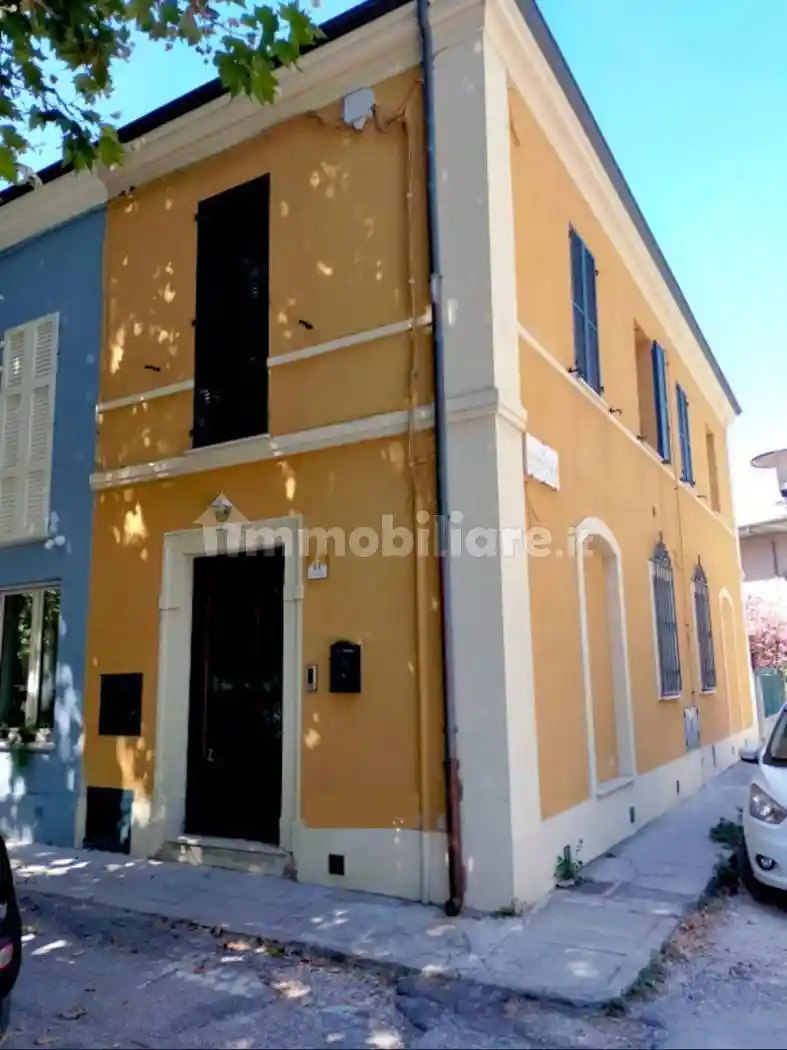 Appartamento in affitto a Fano