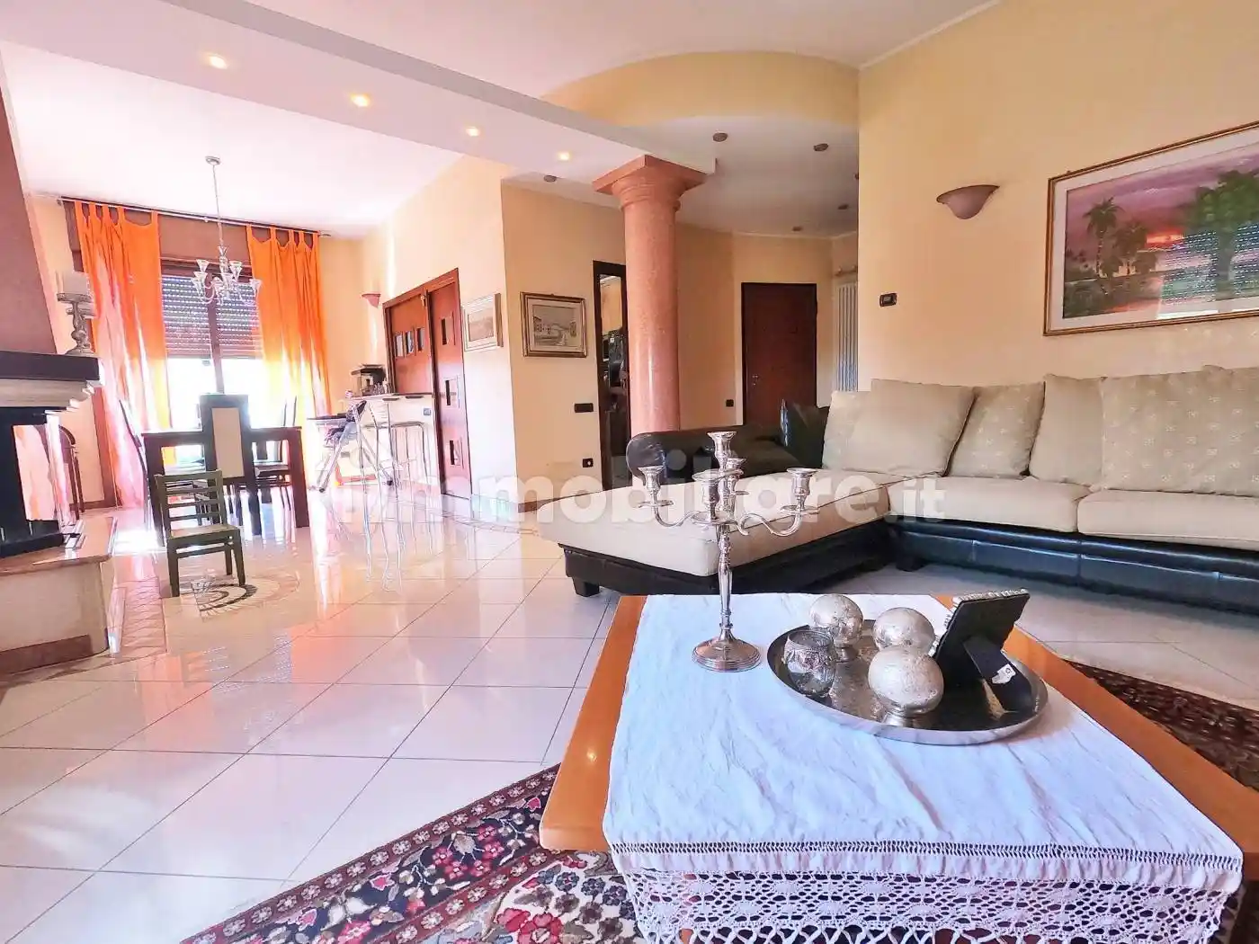 Villa in vendita a Fidenza