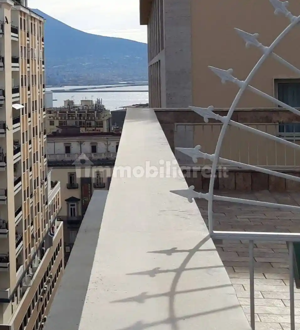 Appartamento in affitto a Napoli