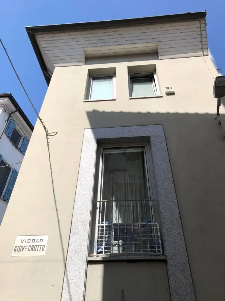 Palazzo - Edificio in affitto a Casale Monferrato