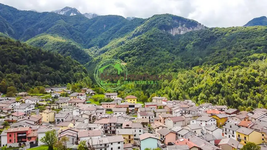 Villetta a schiera in vendita a Resia