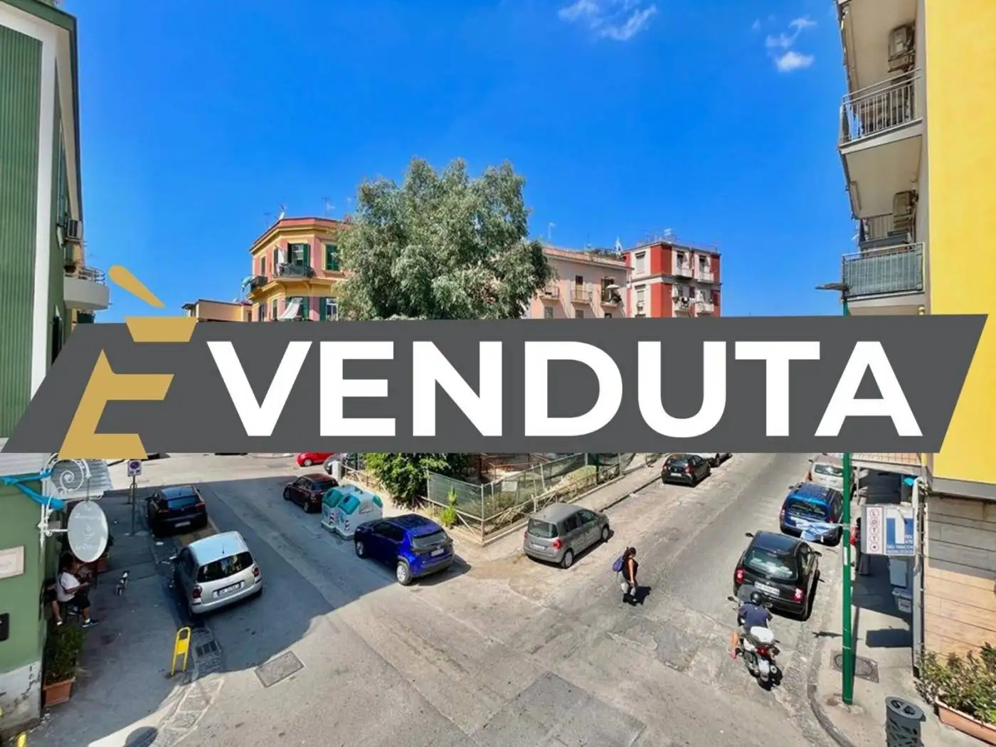 Appartamento in vendita a Napoli